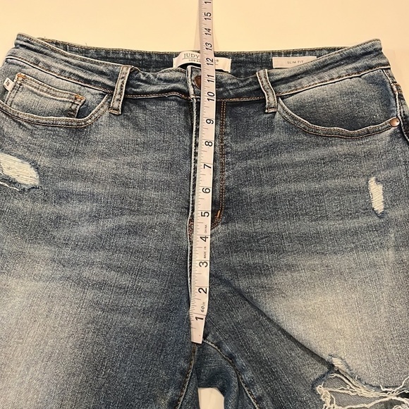 Judy Blue Slim Fit Size 13/31 - Picture 5 of 16